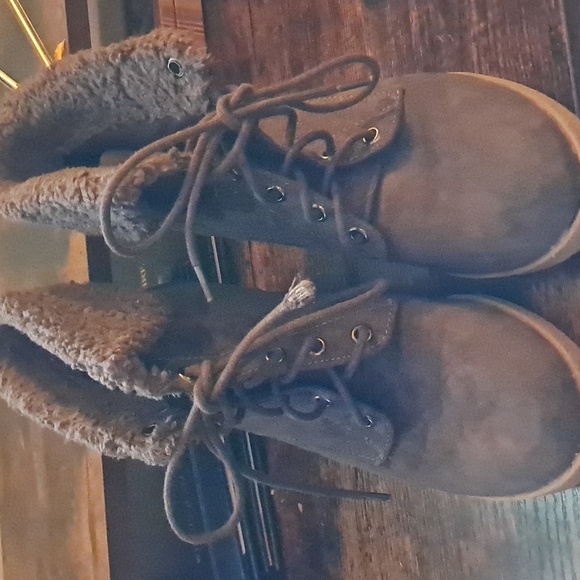 Dana Buchman Brown Lace Up Wedge  Boots - Picture 4 of 6